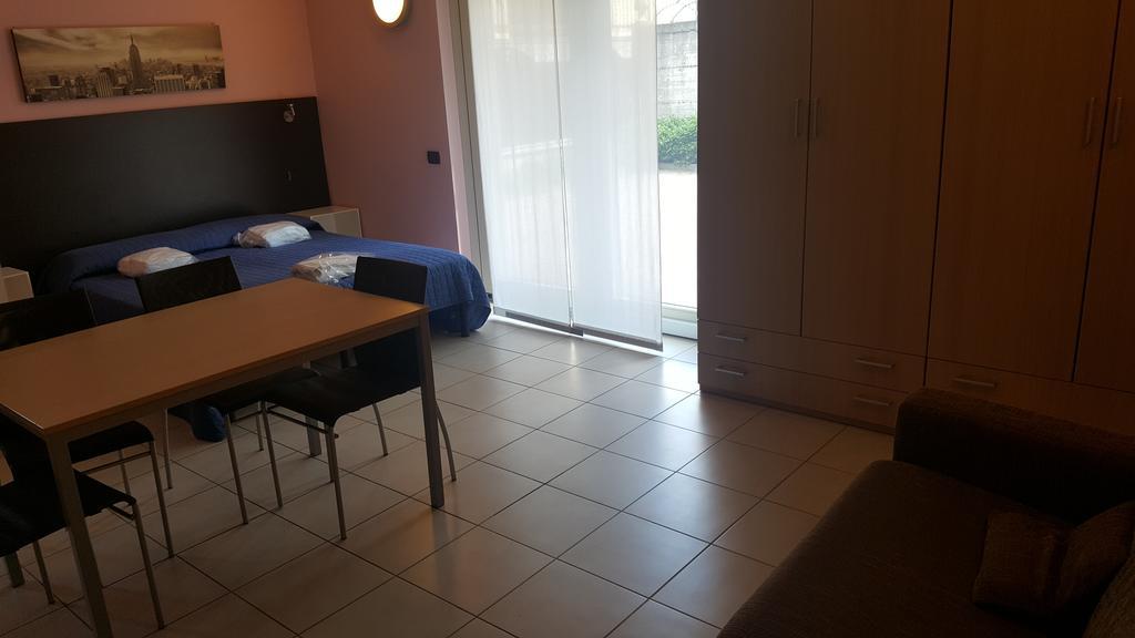 Residenza Villa Regina مونزا المظهر الخارجي الصورة