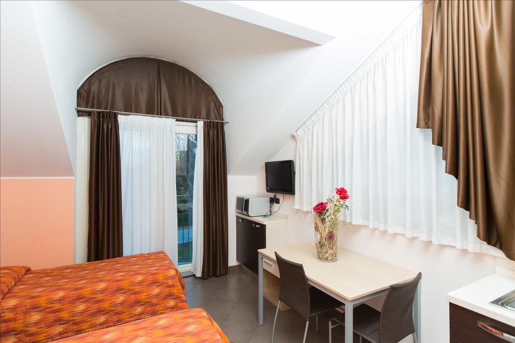 Residenza Villa Regina مونزا المظهر الخارجي الصورة